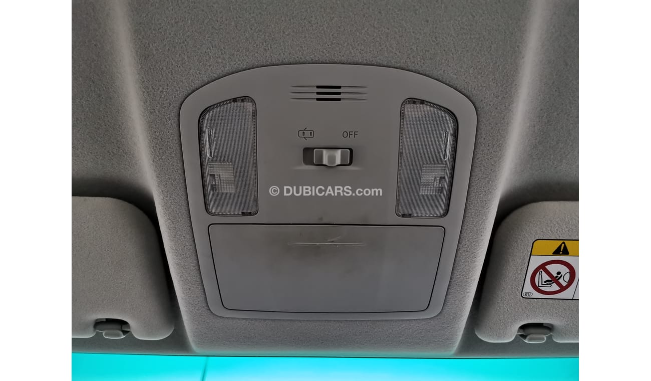 Toyota Hilux 2.7L PETROL, 17" ALLOY RIMS, 4WD, XENON HEADLIGHTS (LOT # 2420)