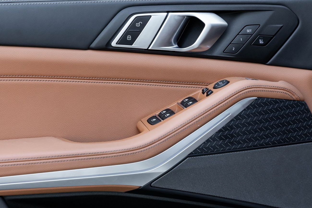 BMW X5 4,504 P.M  | 0% Downpayment | M-KIT MASTERCLASS | WARRANTY!