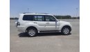 Mitsubishi Pajero GLS Mid Mitsubishi Pajero 2014 gcc full option Excellent Condition