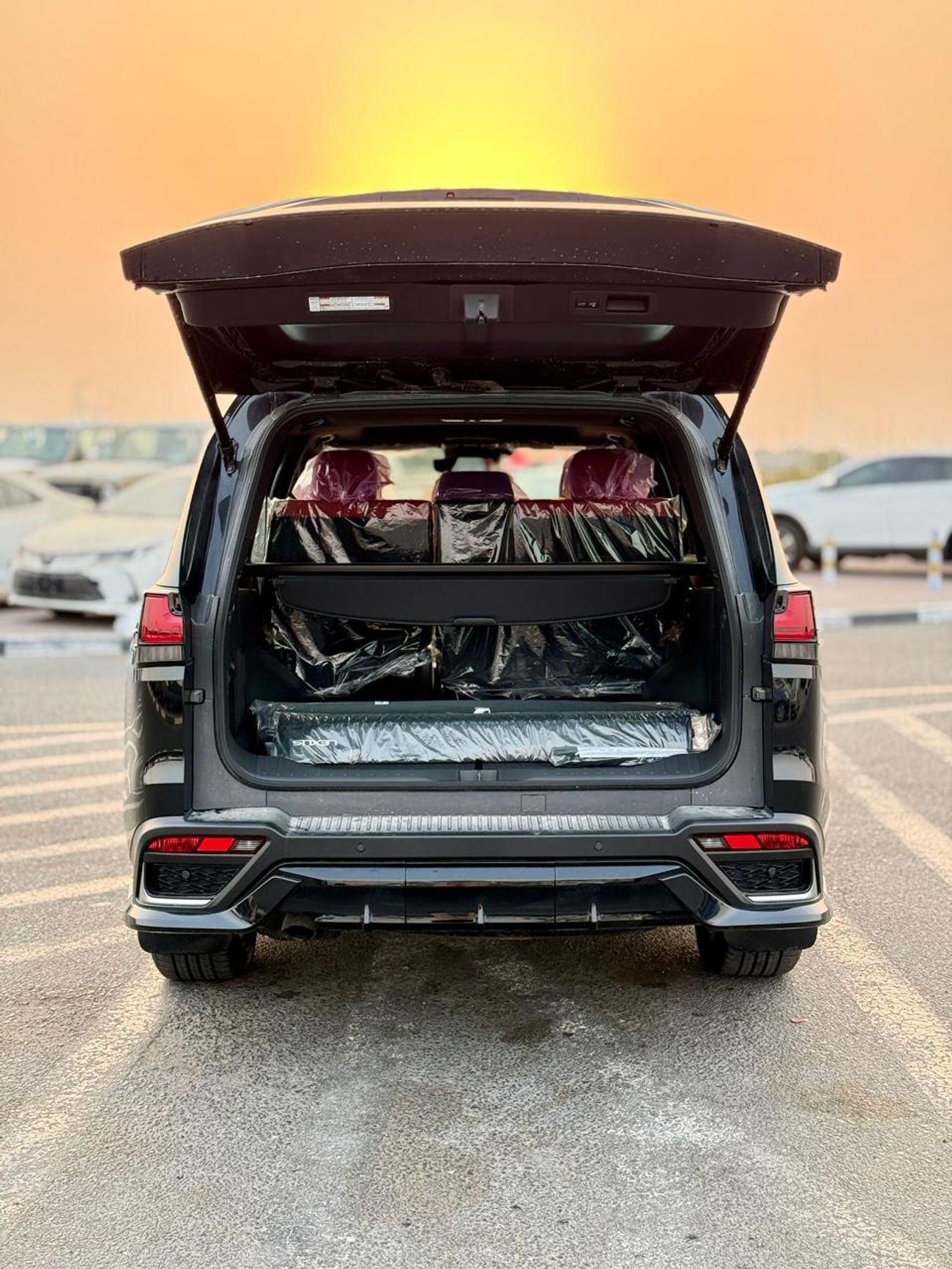 Lexus LX 600 Lexus Lx600 Fsport 3.5L A/T Petrol