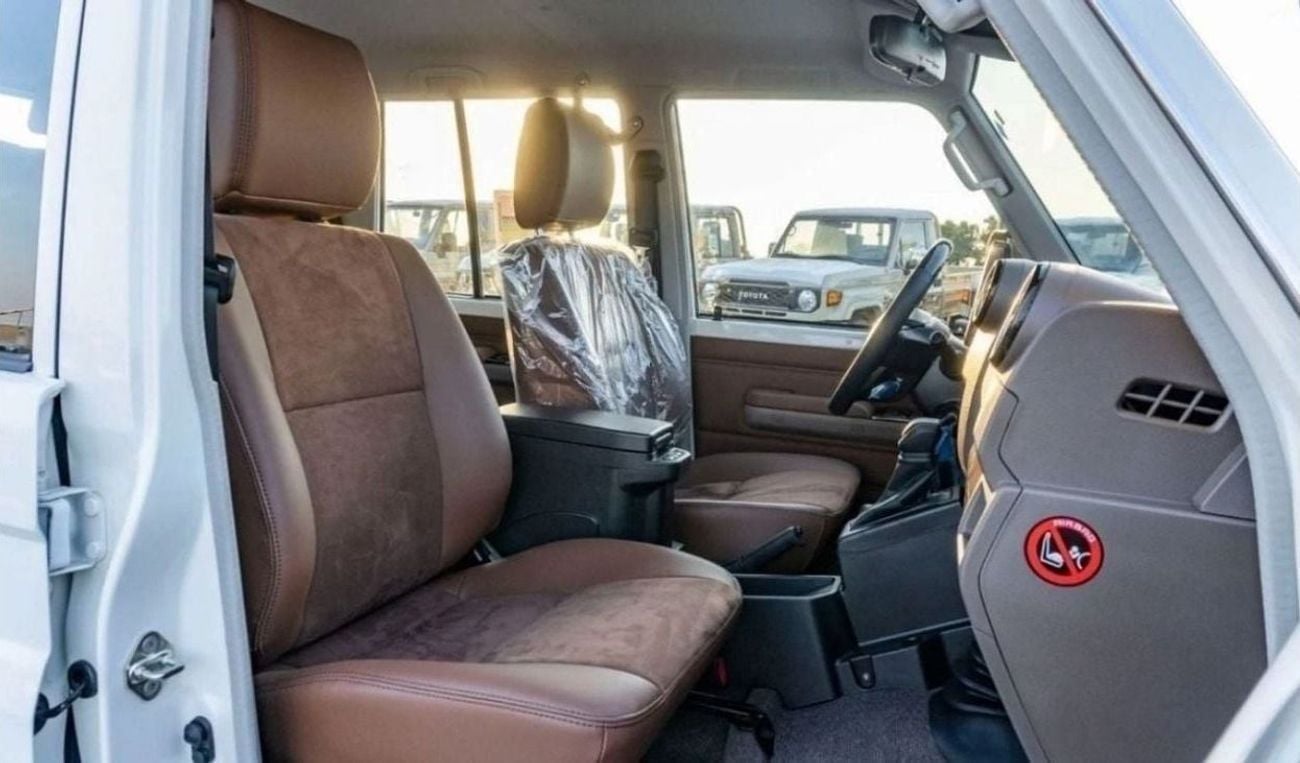 Toyota Land Cruiser 70 LX 2.8L  LX 2.8L