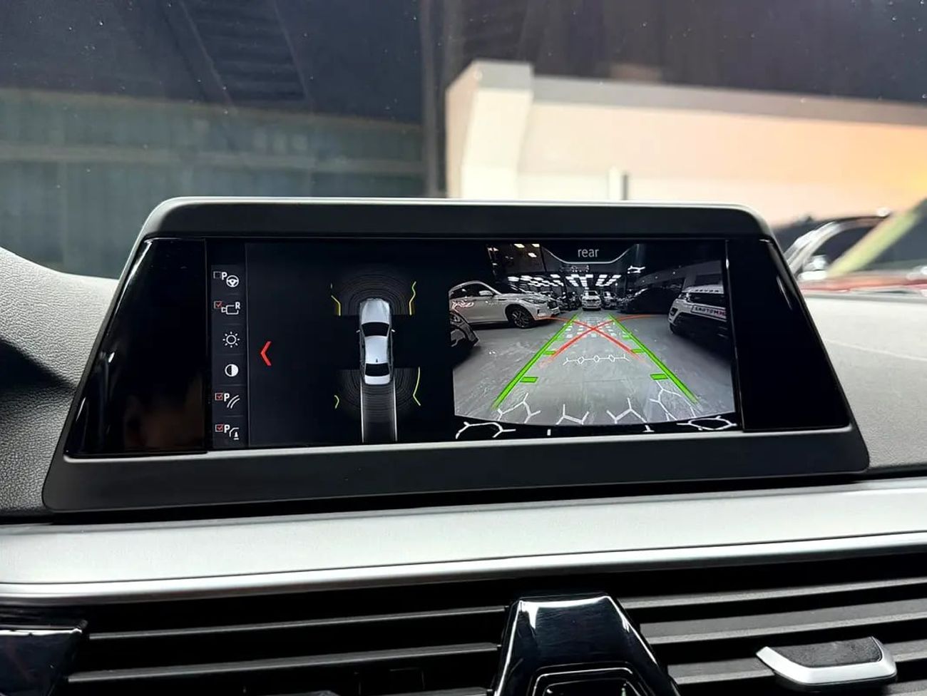 بي أم دبليو 520i Executive 1.6L