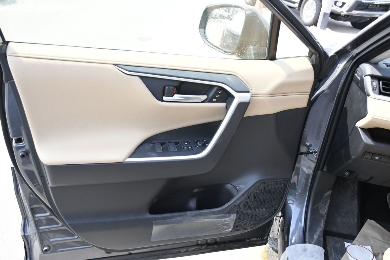 Toyota RAV4 2.5L HEV Limited With Rader ! GCC ! Saudi Spec ( Ready Stock)