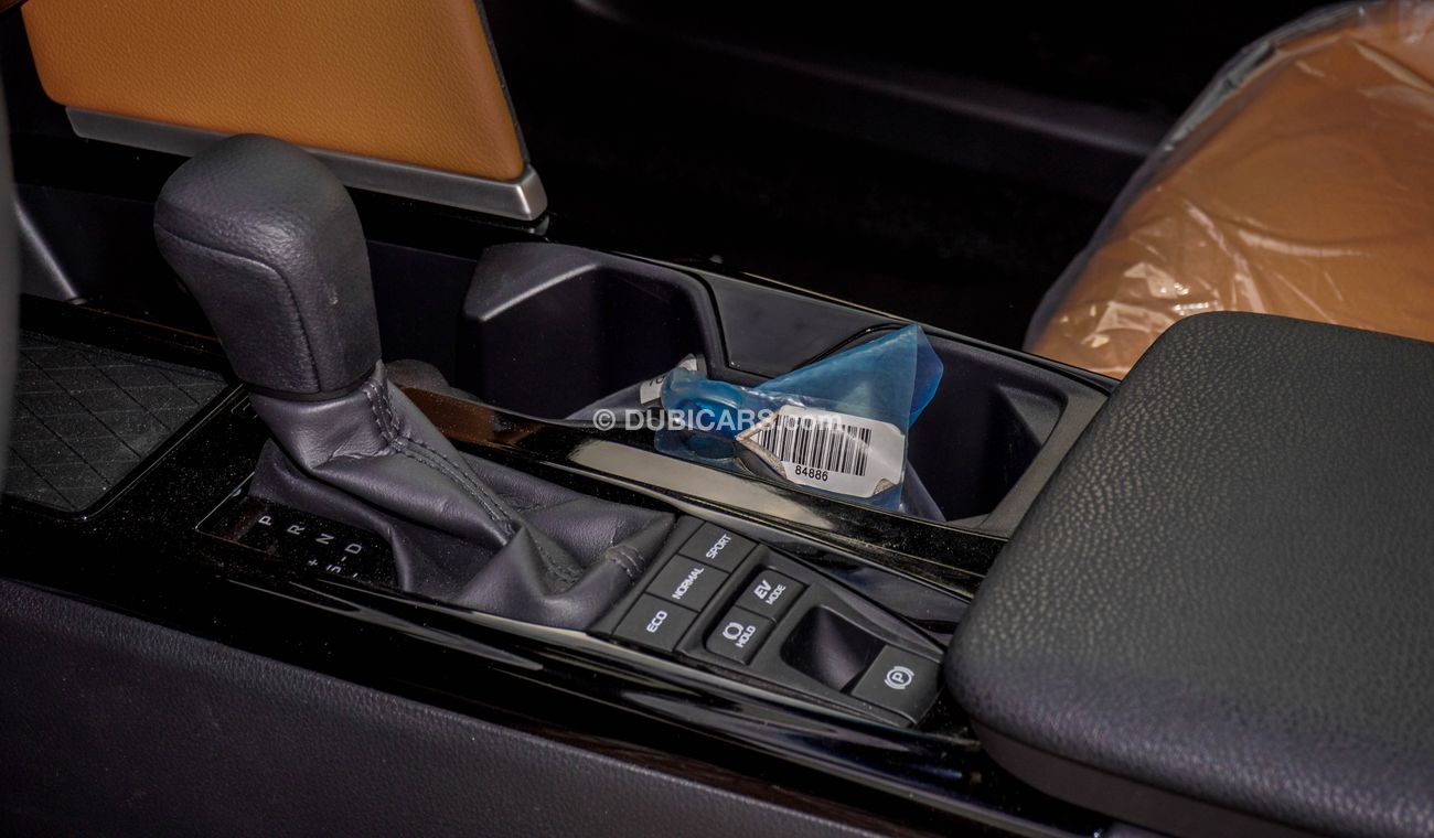 تويوتا كامري E Plus 2.5 L Hybrid