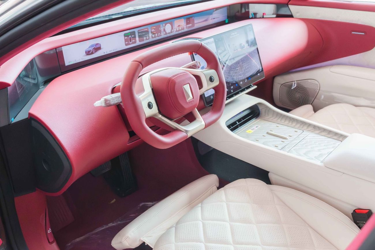 أفاتر 12 Avatr 12 Royal Edition – Full Option