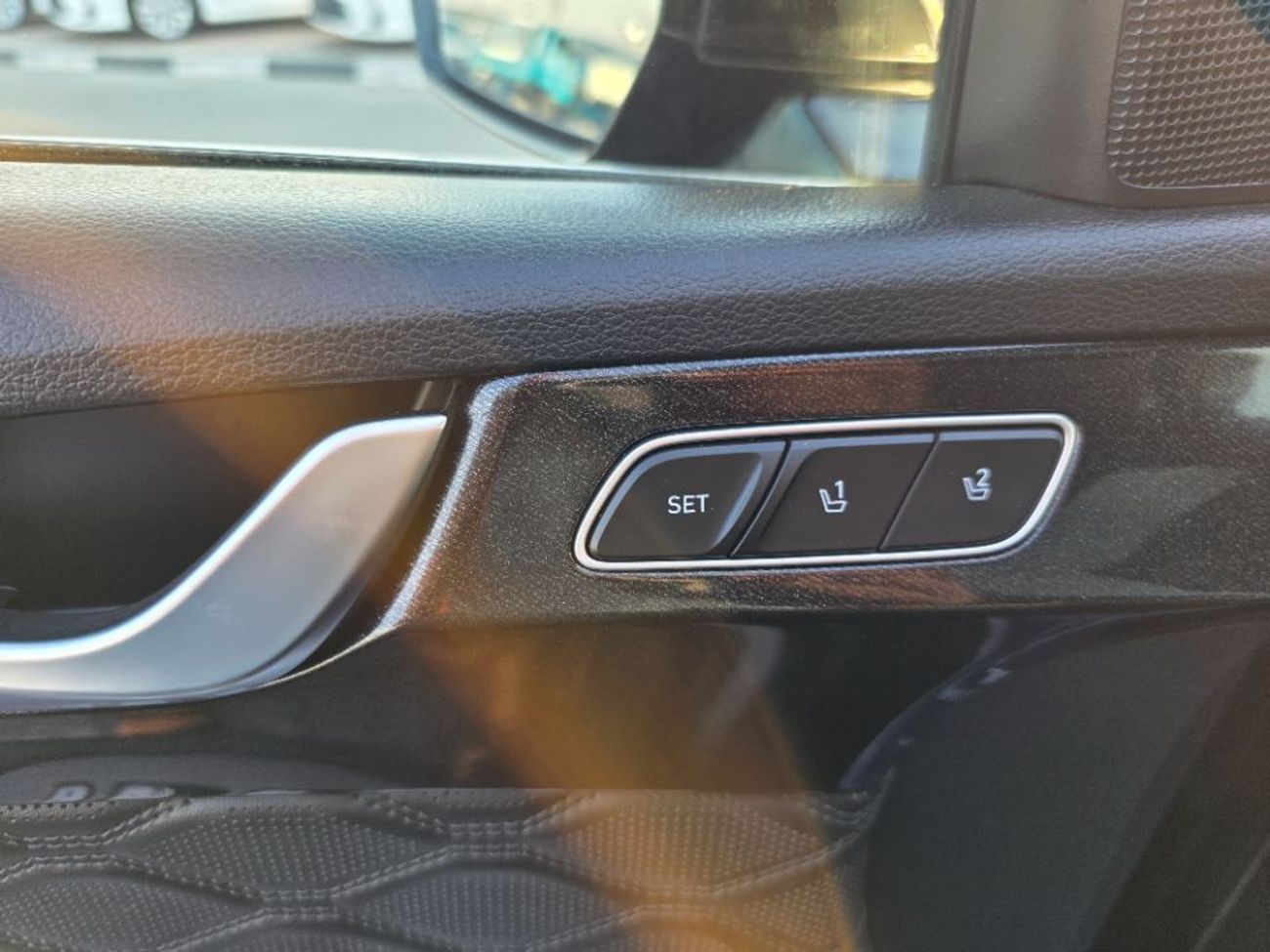 Hyundai Palisade 2020 Model Limited Upgrade to 2024 model 360 camera, two sunroof , 4x4 and 7 seater