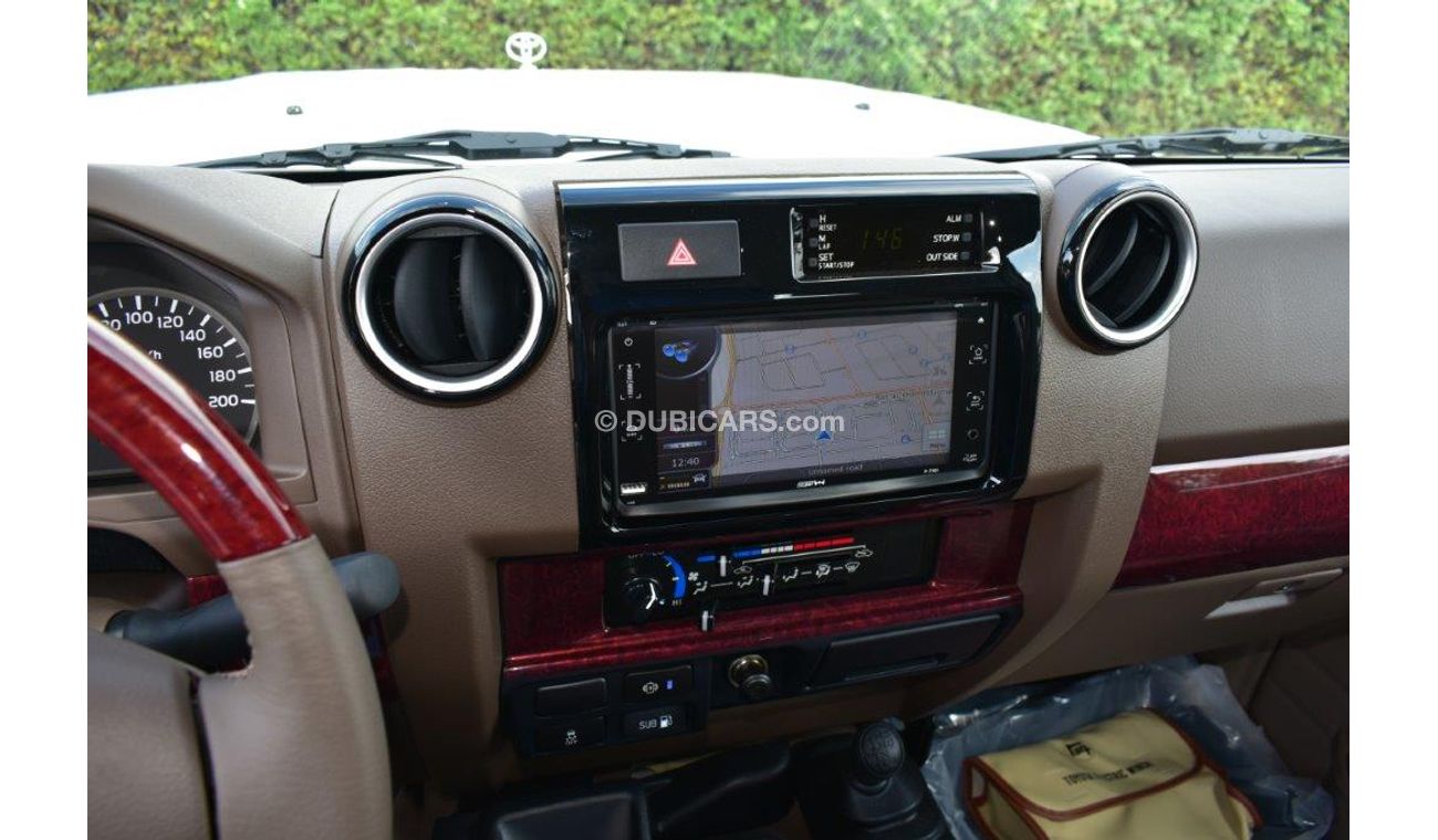 Toyota Land Cruiser Pick Up Single Cabin  Lx V8 4.5l Diesel 4wd Manual Transmission