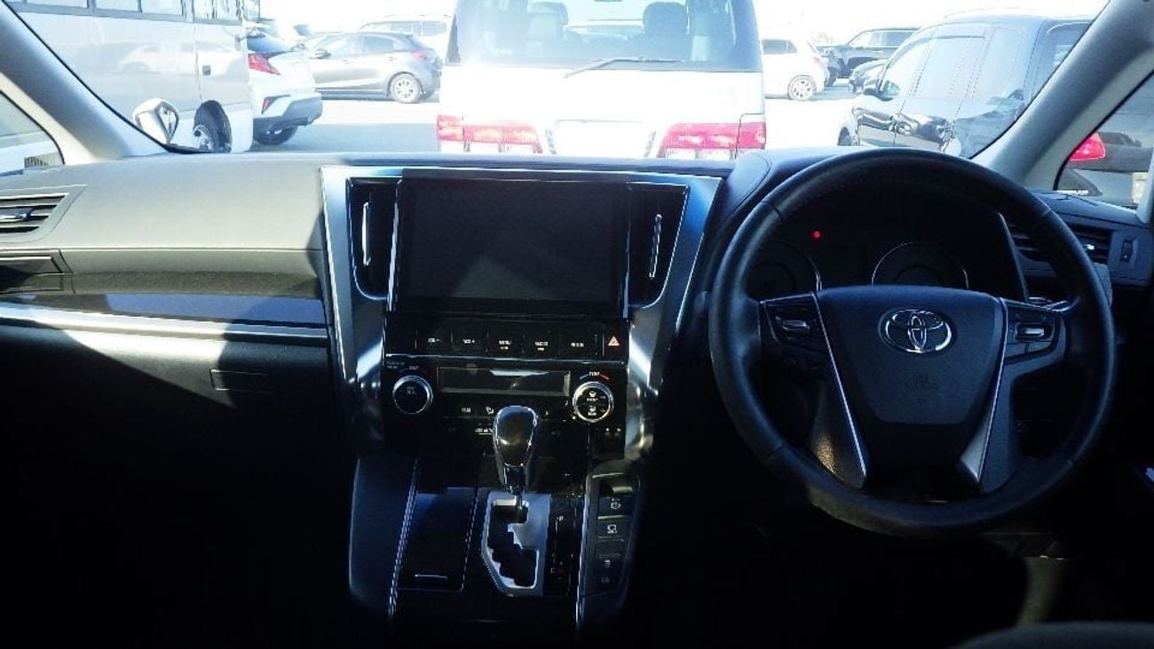 تويوتا ألفارد 2.5L V4 PETROL / DVD / PARKING SENSOR / 2015/S A PKG/AGH30W