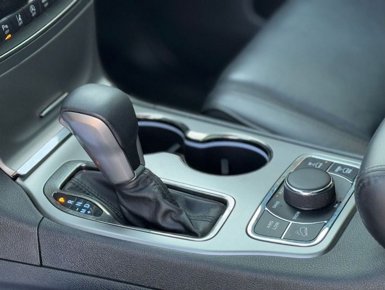 Jeep Grand Cherokee Jeep Grand Cherokee S Limited 3.6L / 2018 / GCC / Free Accident/ Full Service History