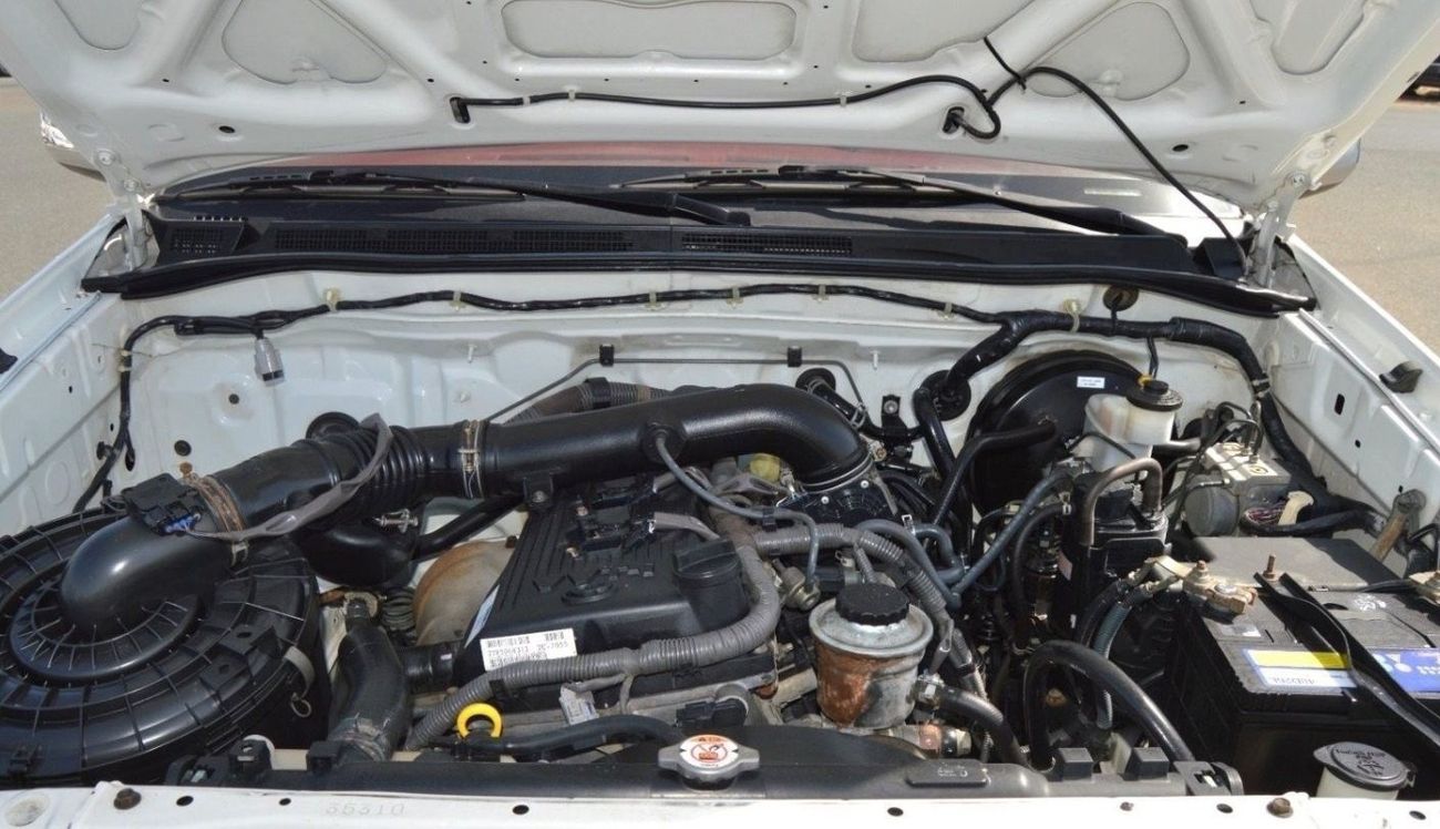 Toyota Hilux Clean car left drive