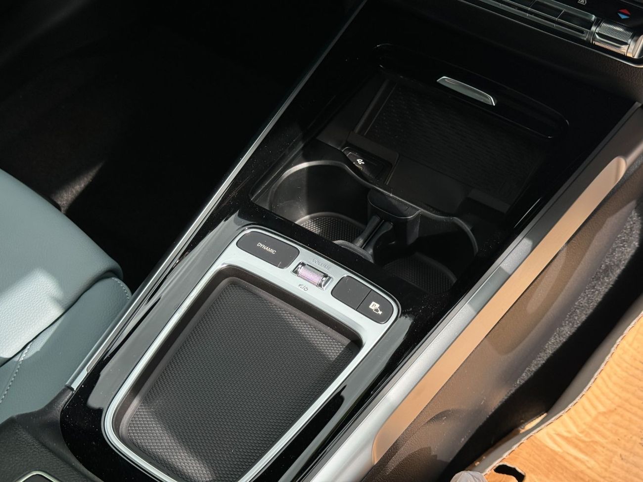 Mercedes-Benz EQB 260 EQB 250+ AMG LINE PREMIUM PLUS