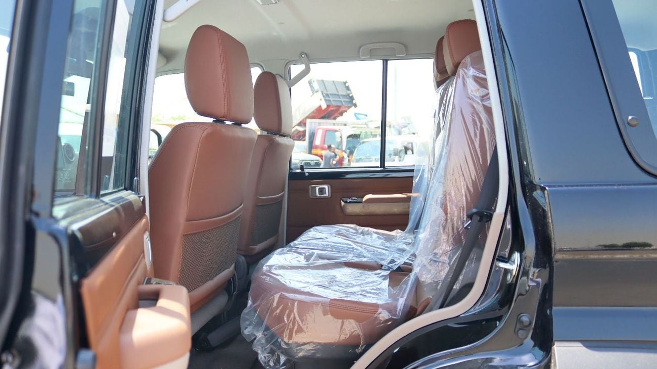 Toyota Land Cruiser 70 LC 76 | LX | 4.0L | V6 Automatic | GCC Specification