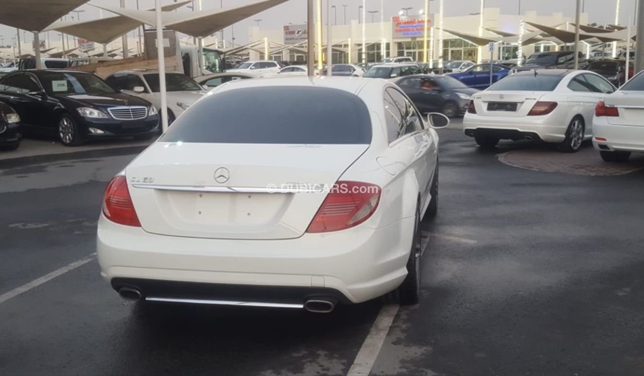 Mercedes-Benz CL 500 model 2008 GCC car prefect condition full service full option low mileage
