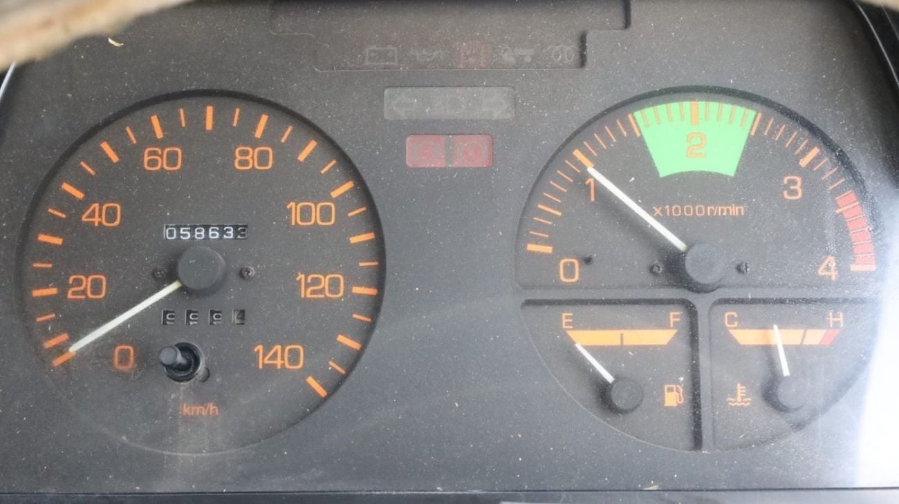 Mitsubishi Canter Van 