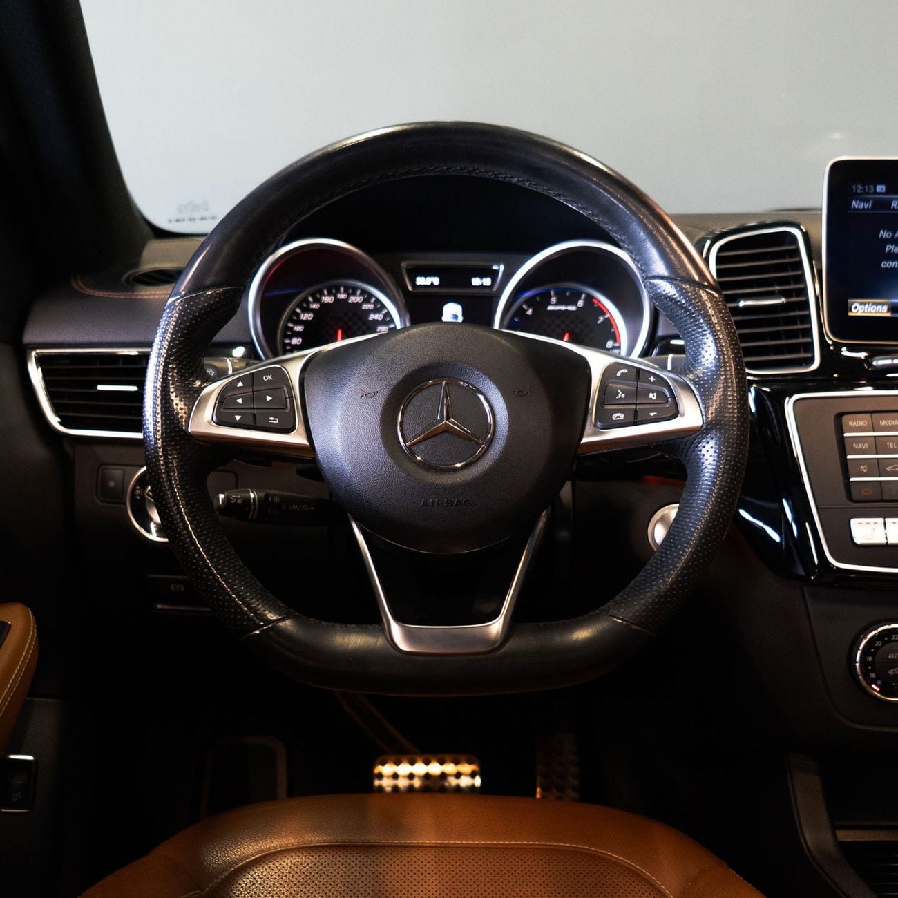 Mercedes Benz GLE43 AMG STD AED 2,490 P.M • 0% Downpayment • Mercedes-Benz GLE 43 AMG • 1 Year Warranty