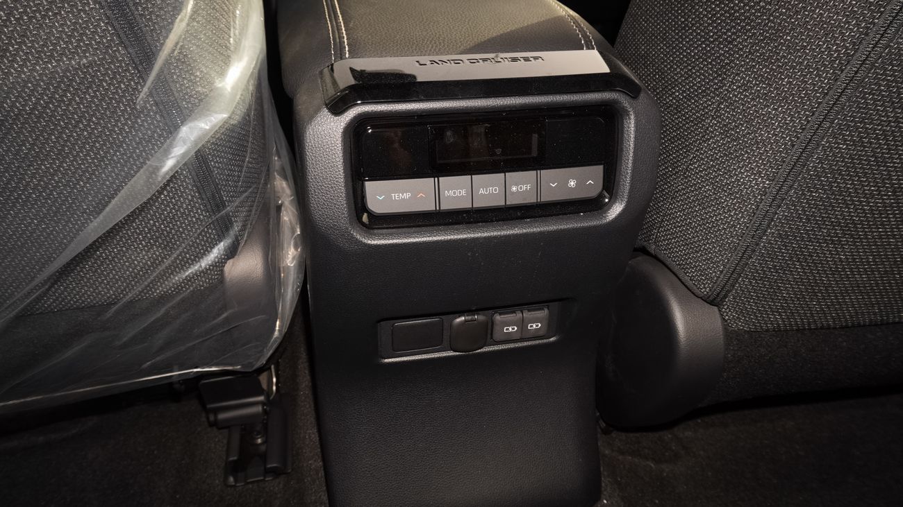 تويوتا برادو 2.8L Diesel