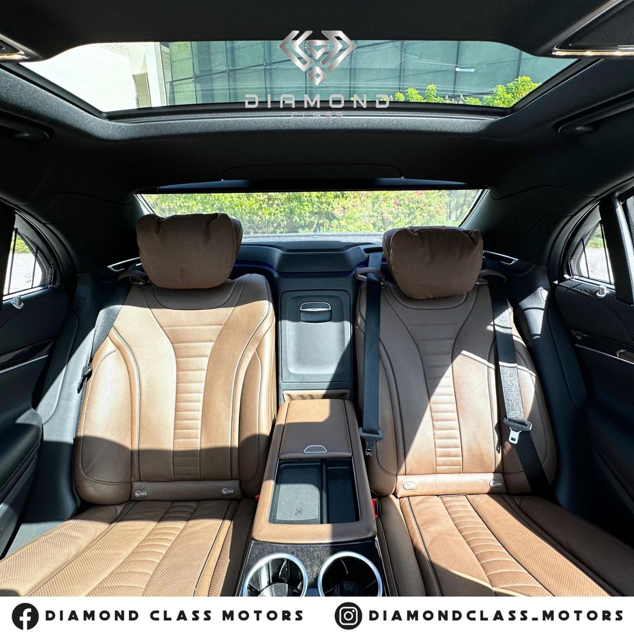 Mercedes-Benz S 560 Exclusive Edition 4.0L Mercedes S560 AMG Full Option Panoramic  GCC  Under Warranty