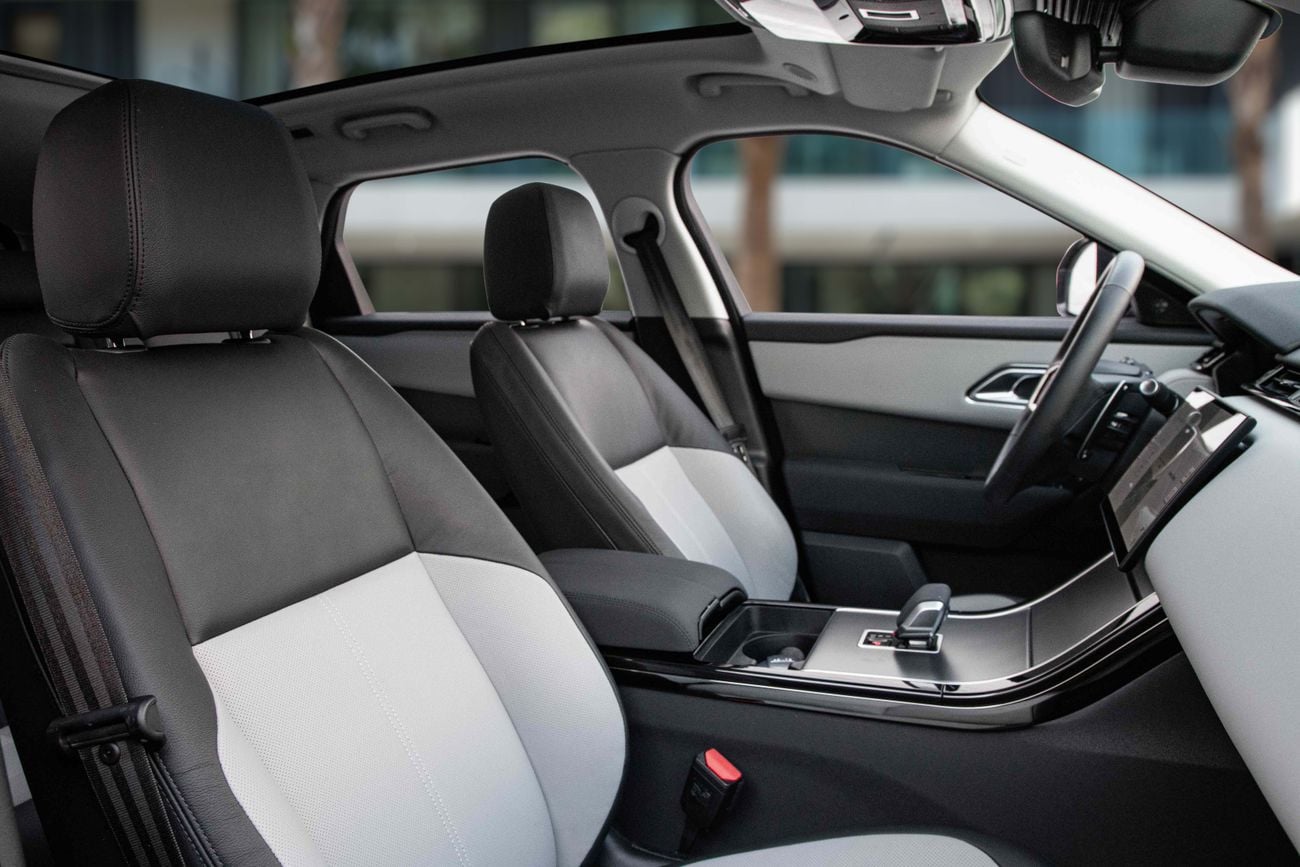 Land Rover Range Rover Velar Range Rover Velar SE R-Dynamic | 5,778 P.M | 0% Downpayment | Agency Warranty!