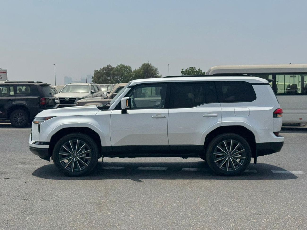 Lexus GX550 2025 LEXUS GX550 EXECUTIVE CANADIAN SPEC