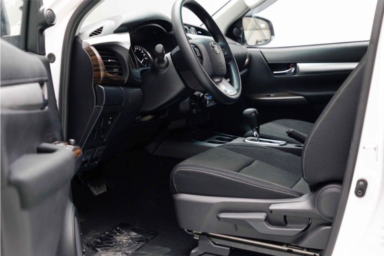 Toyota Hilux GLX 2.7L Double Cab Utility 4WD A/T platinum