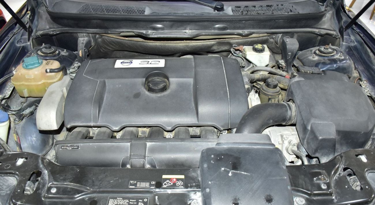 Volvo XC90 EXCELLENT DEAL for our Volvo XC90 AWD 3.2 ( 2012 Model ) in Blue Color GCC Specs