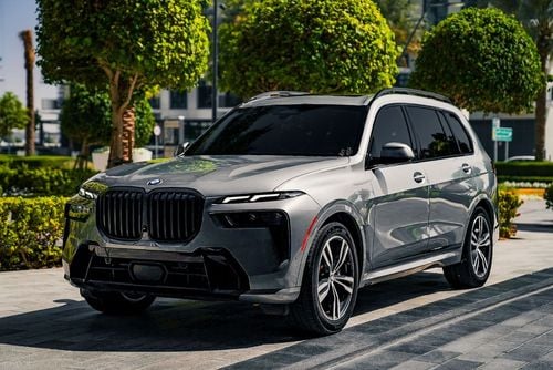 BMW X7 XDrive 40i Fully loaded Clean title 2keys Original paint no accident completely serviced