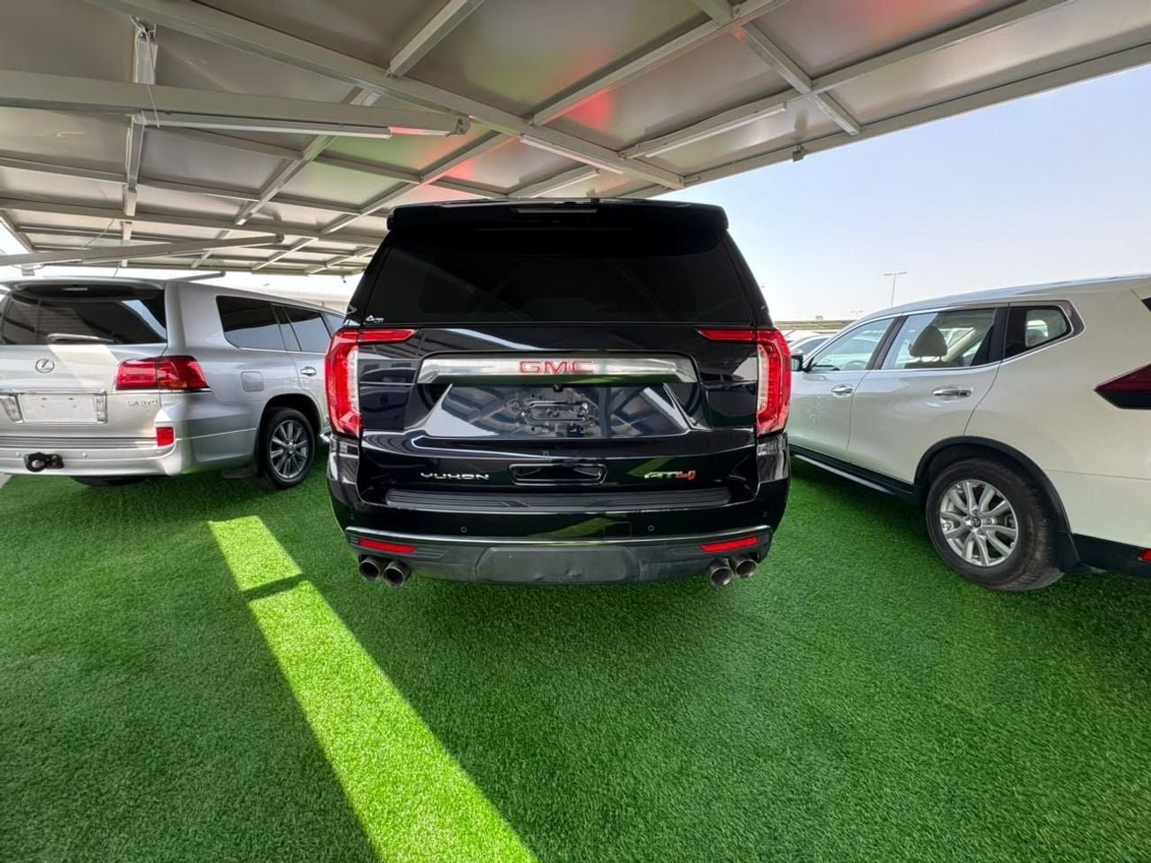 GMC Yukon AT4 GMC YUKON AT4 | 2022   FULL OPTION | GCC SPECS | 60,000 KM   Model: 2022  Engine: 6.2L V8  Power: 42