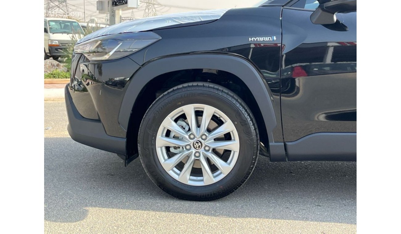 تويوتا كورولا كروس TOYOTA COROLLA CROSS 1.8L HYBRID GRAY 2024