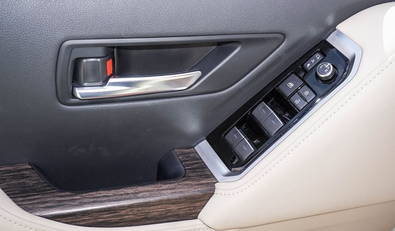 Toyota Land Cruiser VXR 3.5L TWIN TURBO