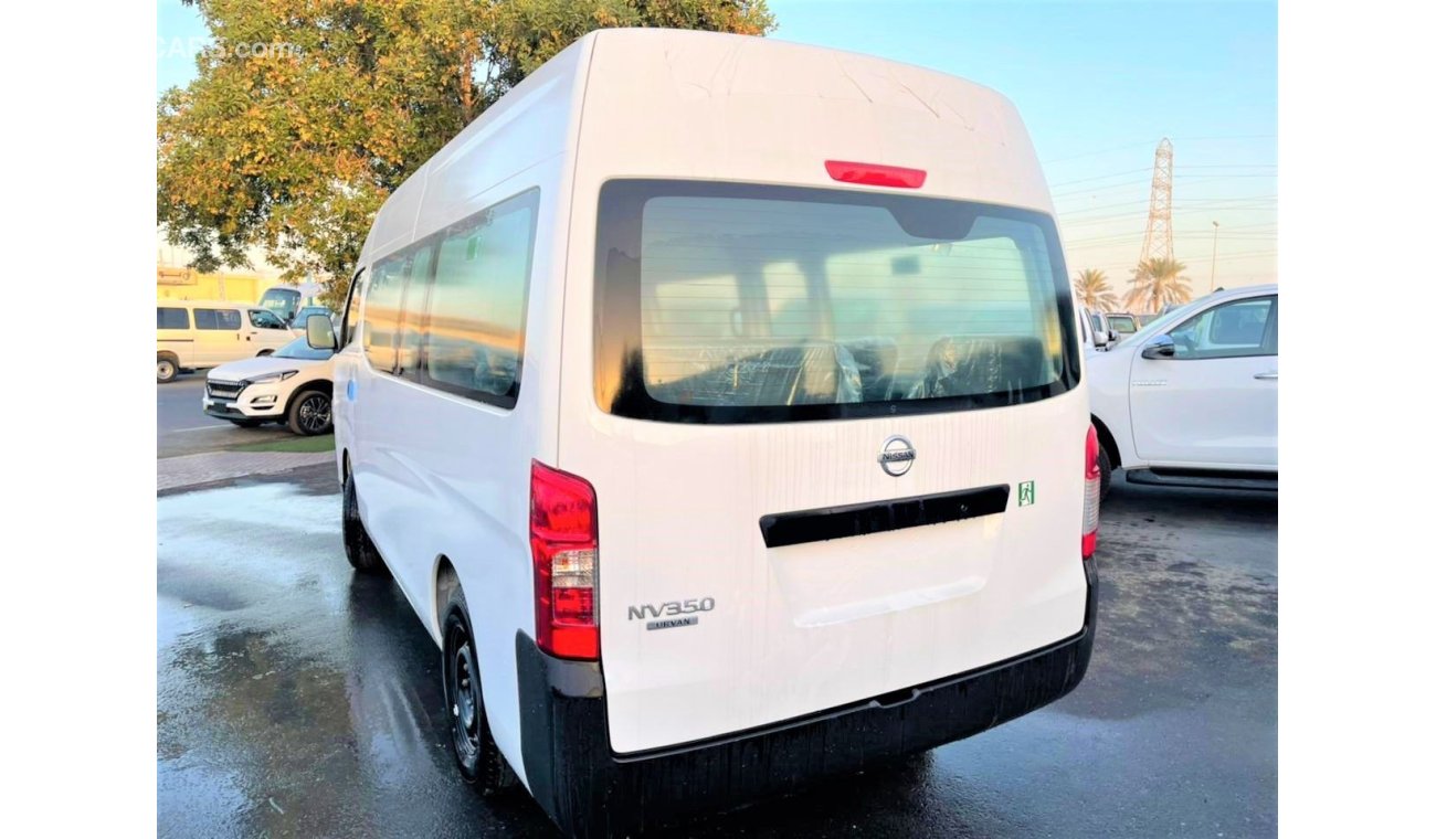 Nissan Urvan 13 seats  /  Diesel