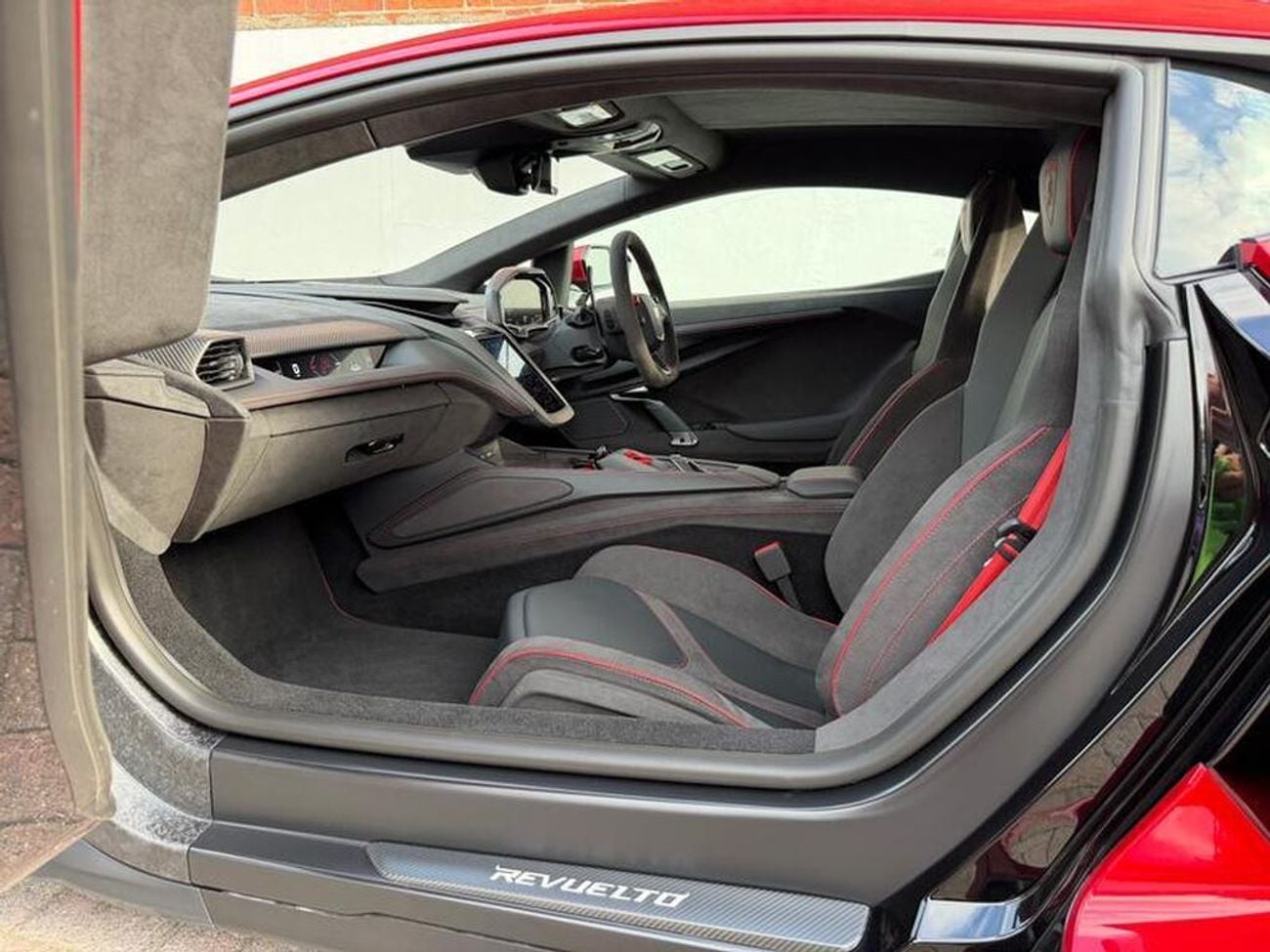 Lamborghini Revuelto 6.5 V12 HPEV 3.8kWh AMT 4WD Euro 6 2dr (EXPORT) right hand drive