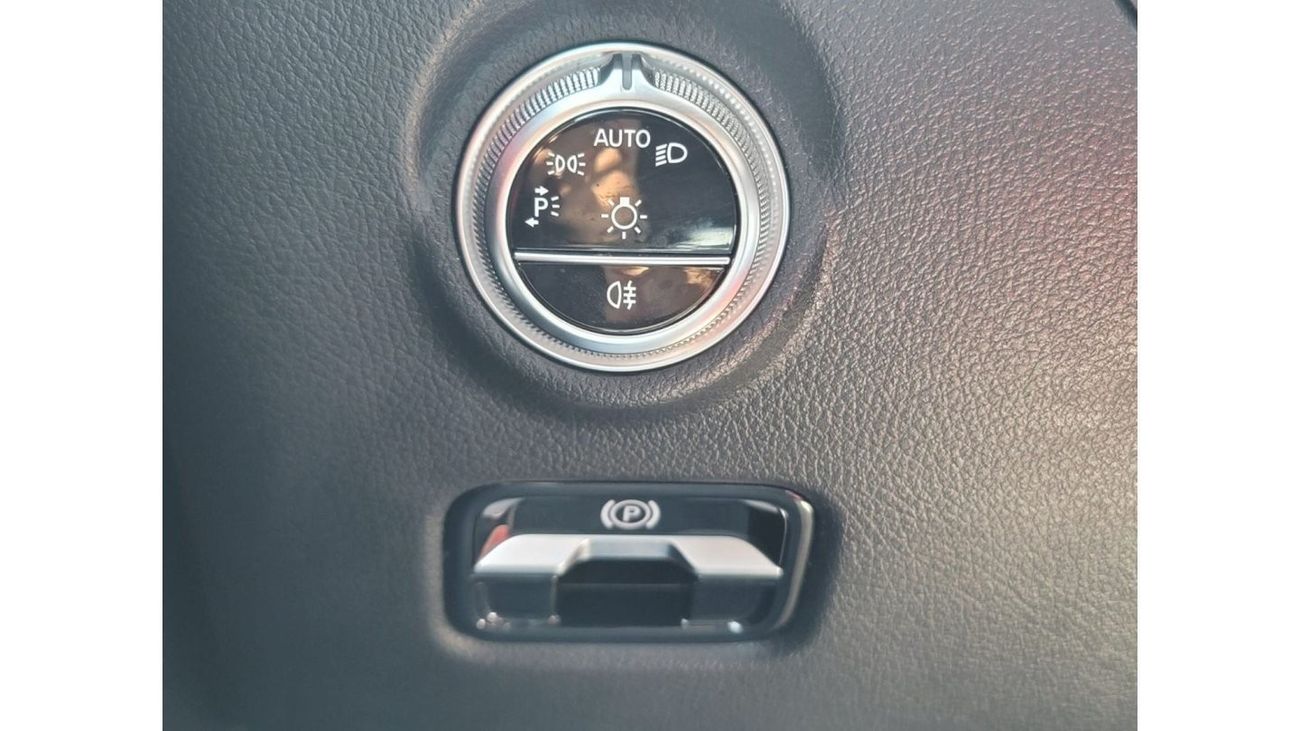 مرسيدس بنز C 300 2022 Mercedes-Benz C 300 Std (W205), 4dr Sedan, 2L 4cyl Petrol, Automatic, Rear Wheel Drive