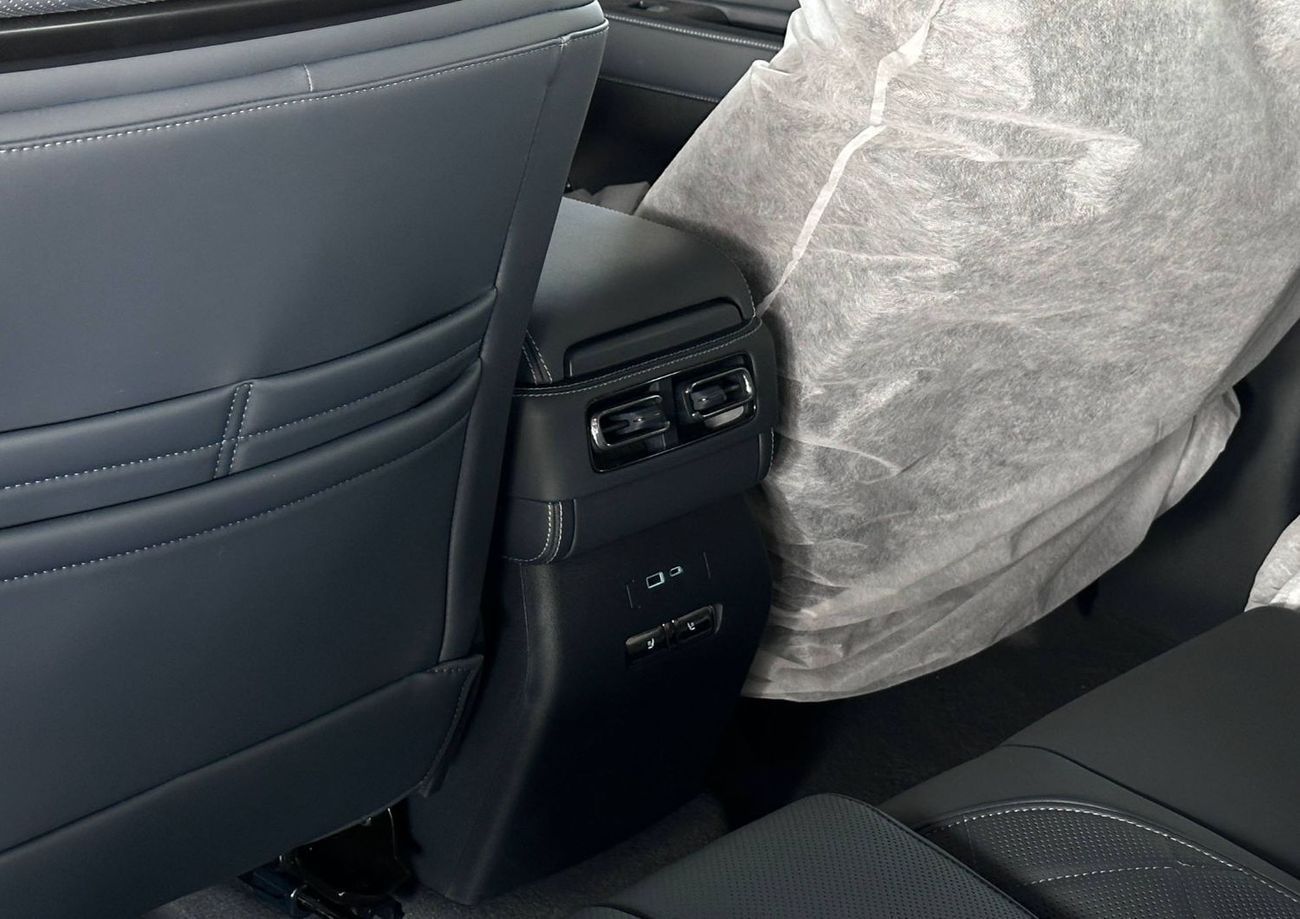 بي واي دي ليوبارد 5 Navigator _ Ready for delivery