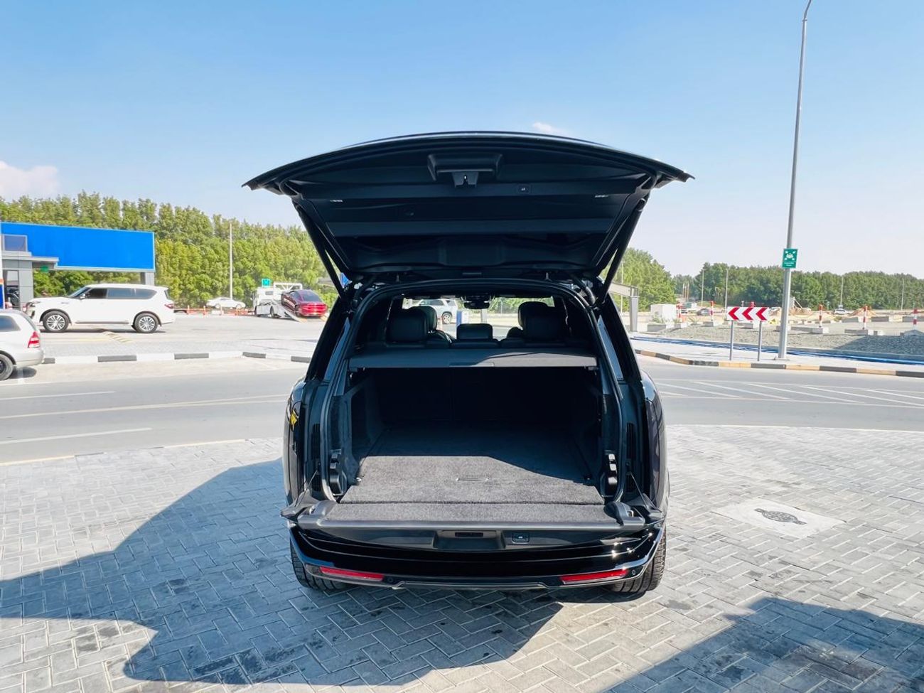 Land Rover Range Rover SE P530 4.4L