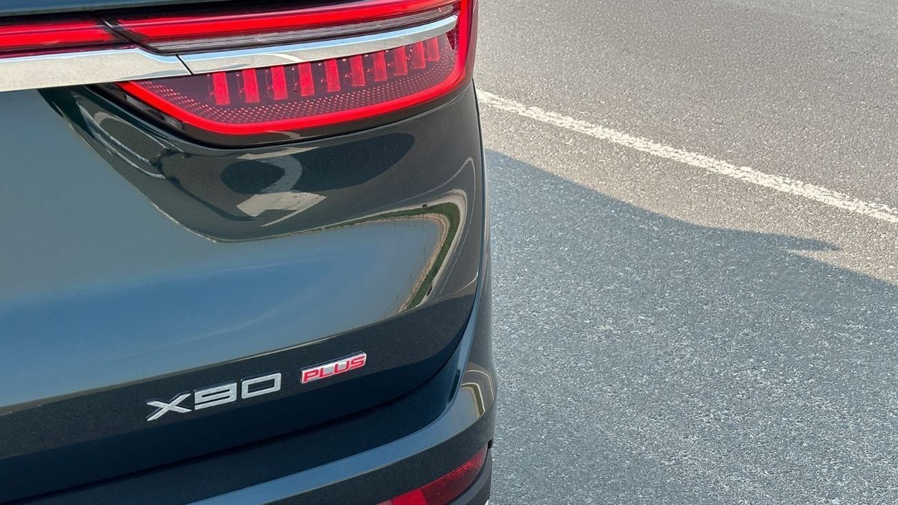 Jetour X90 Plus Luxury 2024 GCC 2.0L Turbo Low Mileage