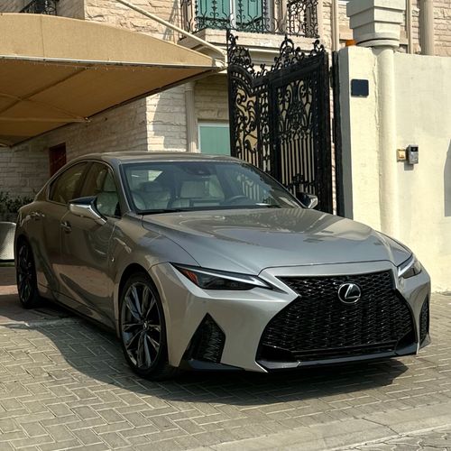 Lexus IS350