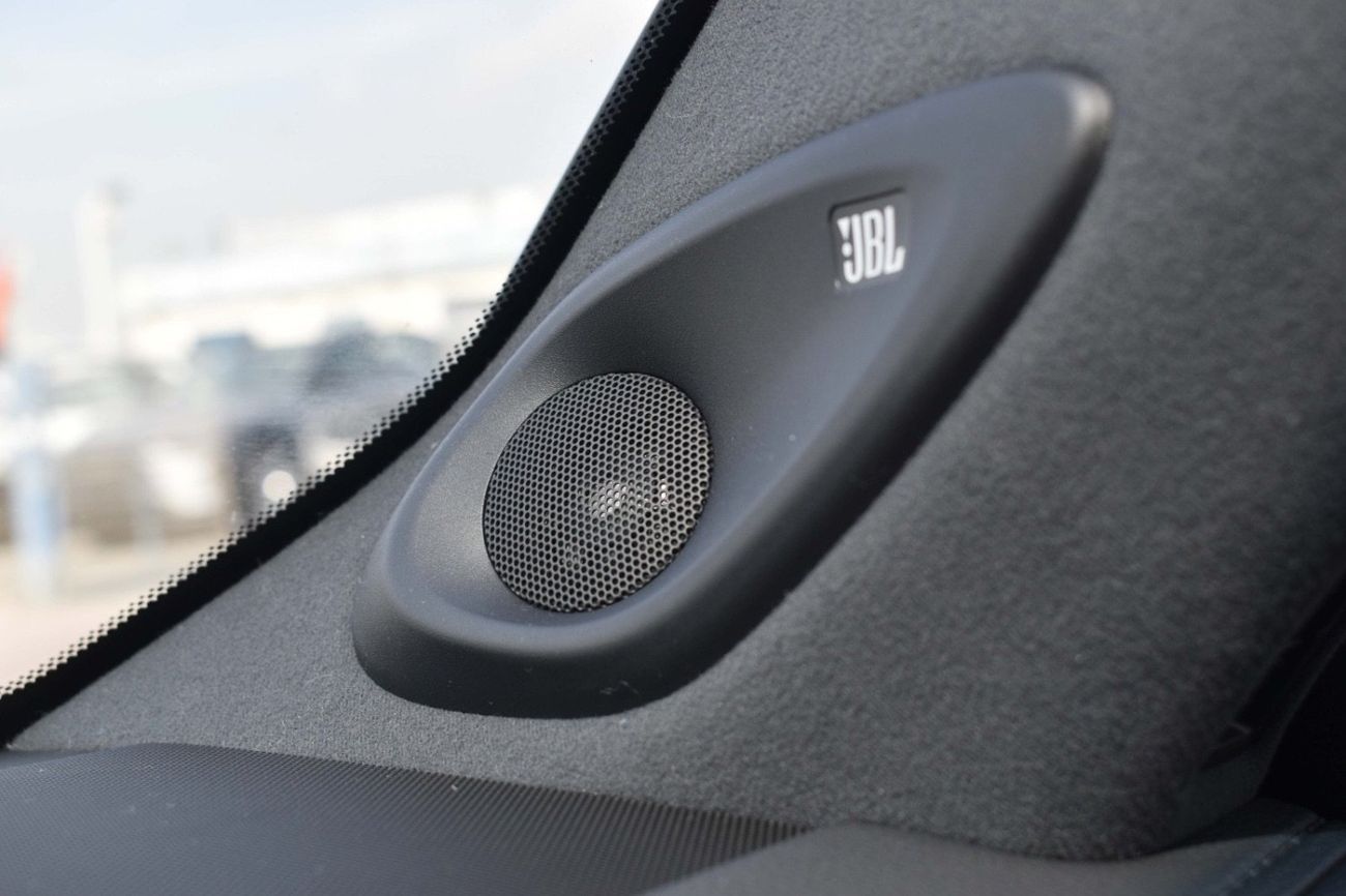 تويوتا لاند كروزر Toyota LC300 VXR 3.3L Full with radar 2025