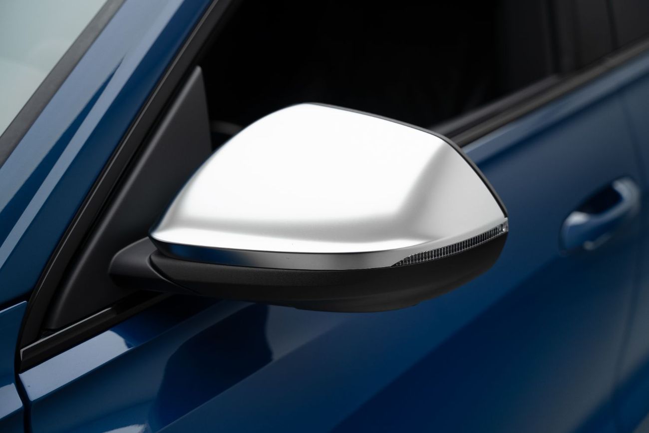 أودي SQ8 4.0 TFSI quattro (507 HP)