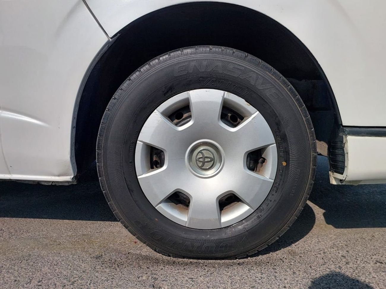 Toyota Hiace TOYOTA HIACE VAN RHD 2014 MODEL 3.0 L DIESEL AUTOMATIC(PM13716)