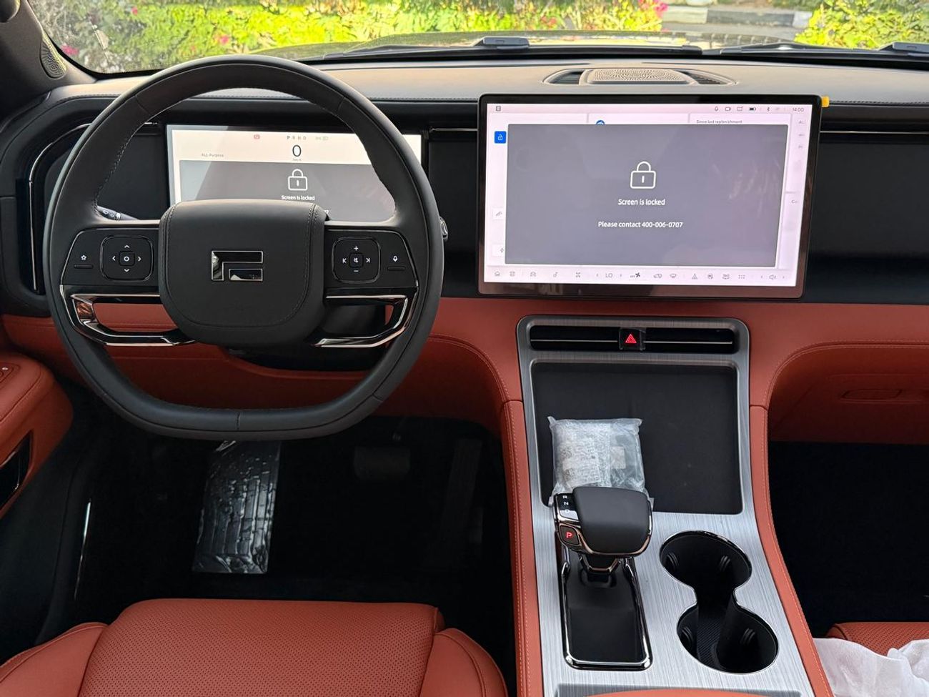 ROX 01 NEW ARRIVAL ROX 01 / 2026 / 7 SEATS / LONG RANGE / WITH WARRANTY EVS 5 YEARS WITH SERVICE CONTRACT