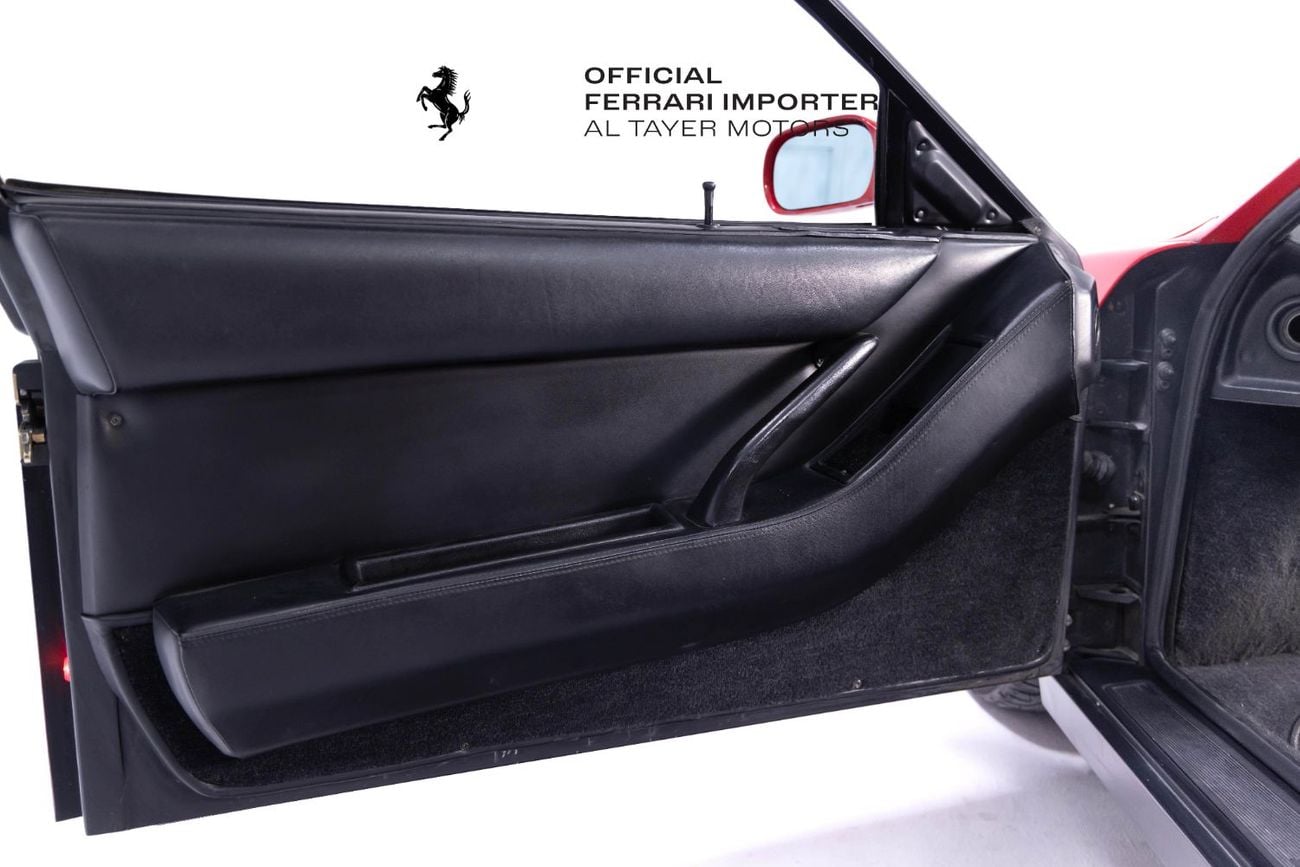 Ferrari Testarossa Drive the Legend: Classiche MY in Rosso Corsa