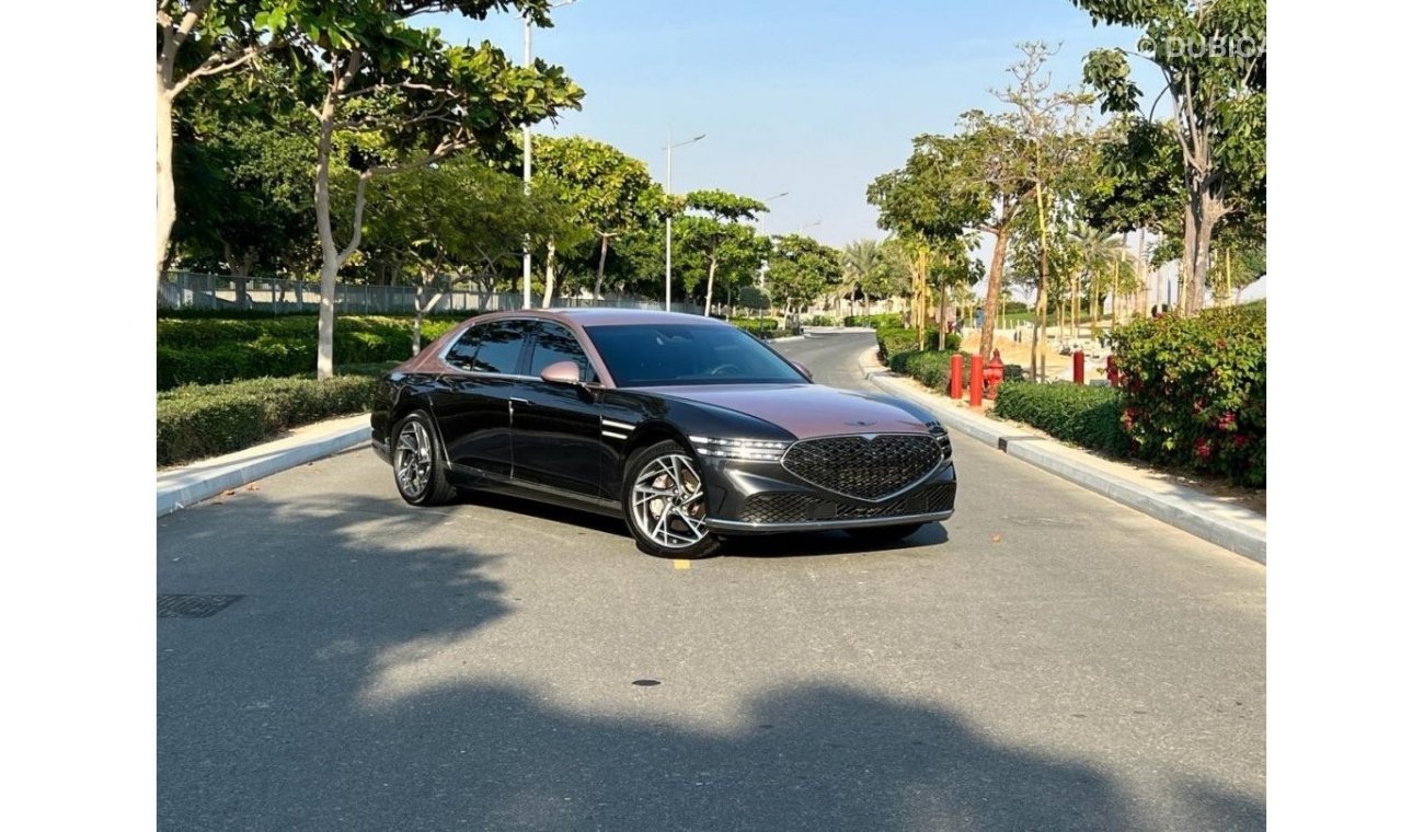 Hyundai Genesis G 90