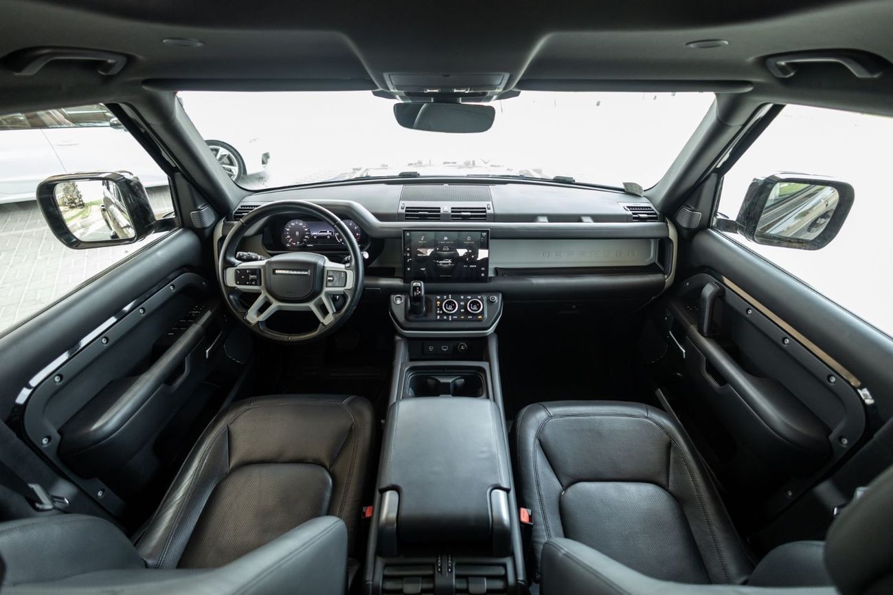 لاند روفر ديفندر P400 110 S 3.0L (5 Seater)