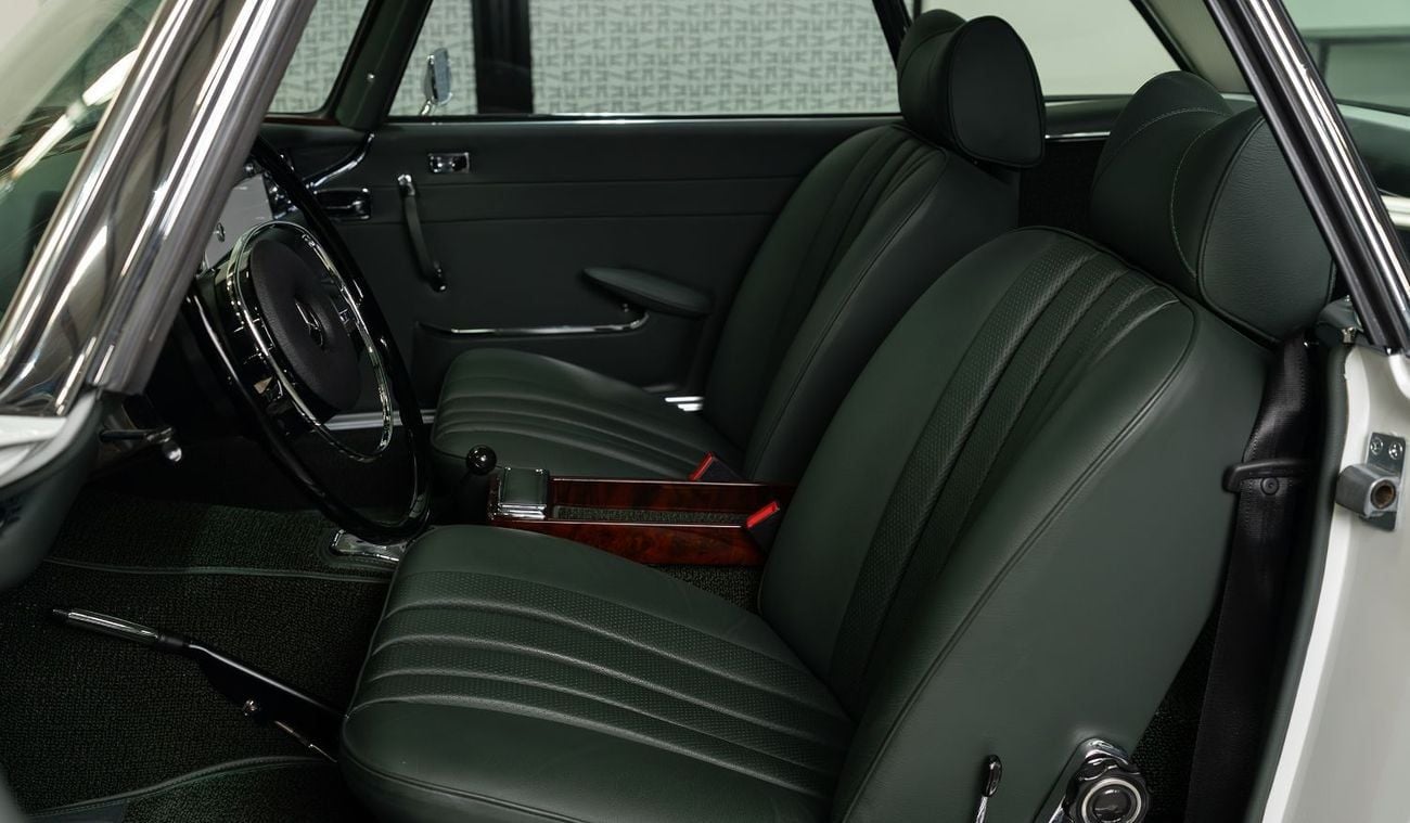 برابوس كلاسيك - مرسيدس بنز 280 SL باغودا