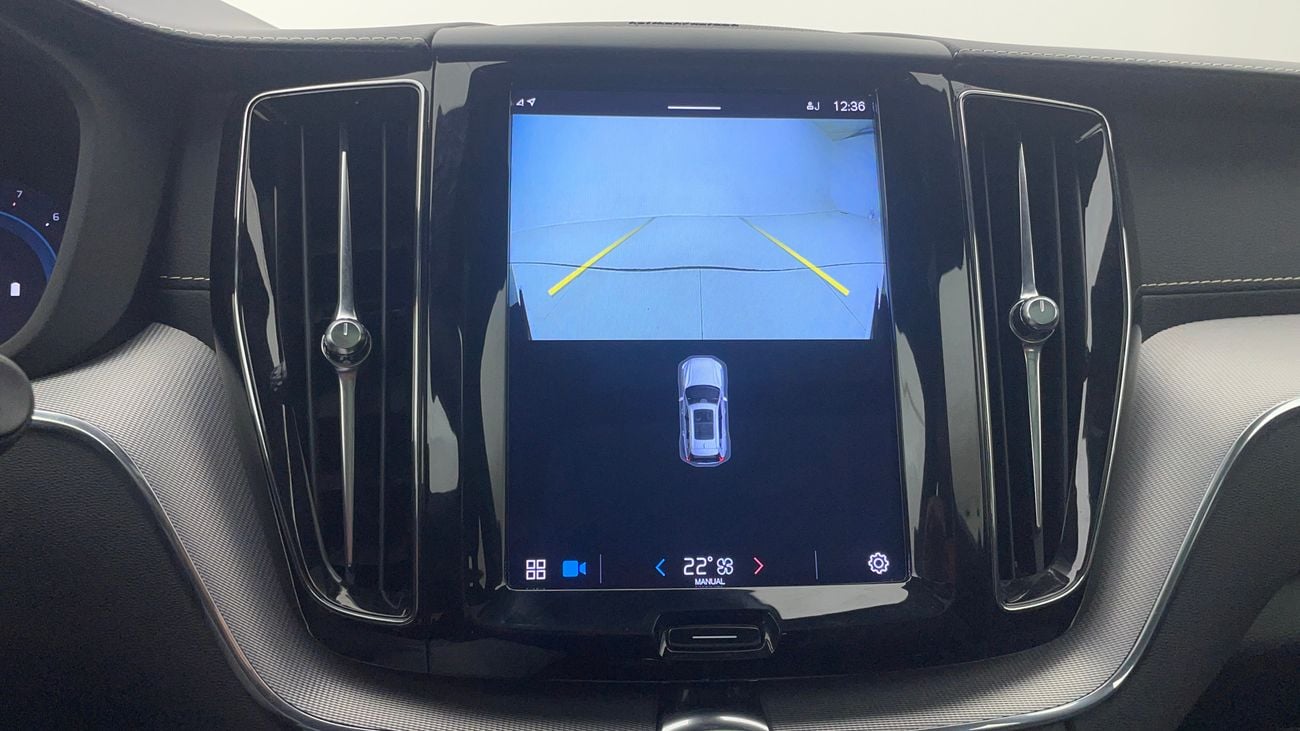 فولفو XC 60 B5 ULTIMATE DARK 2 | بدون دفعة مقدمة | اختبار القيادة في المنزل