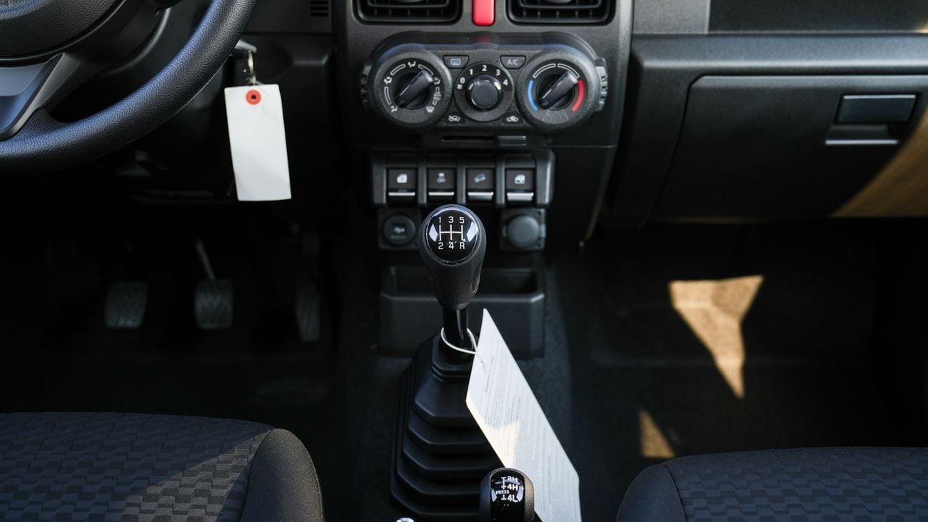 سوزوكي جيمني جديد كليًا 2026 Suzuki Jimny GL (N-JIM-3D-1.5-26) 1.5L 4 أسطوانات SUV – للتصدير فقط