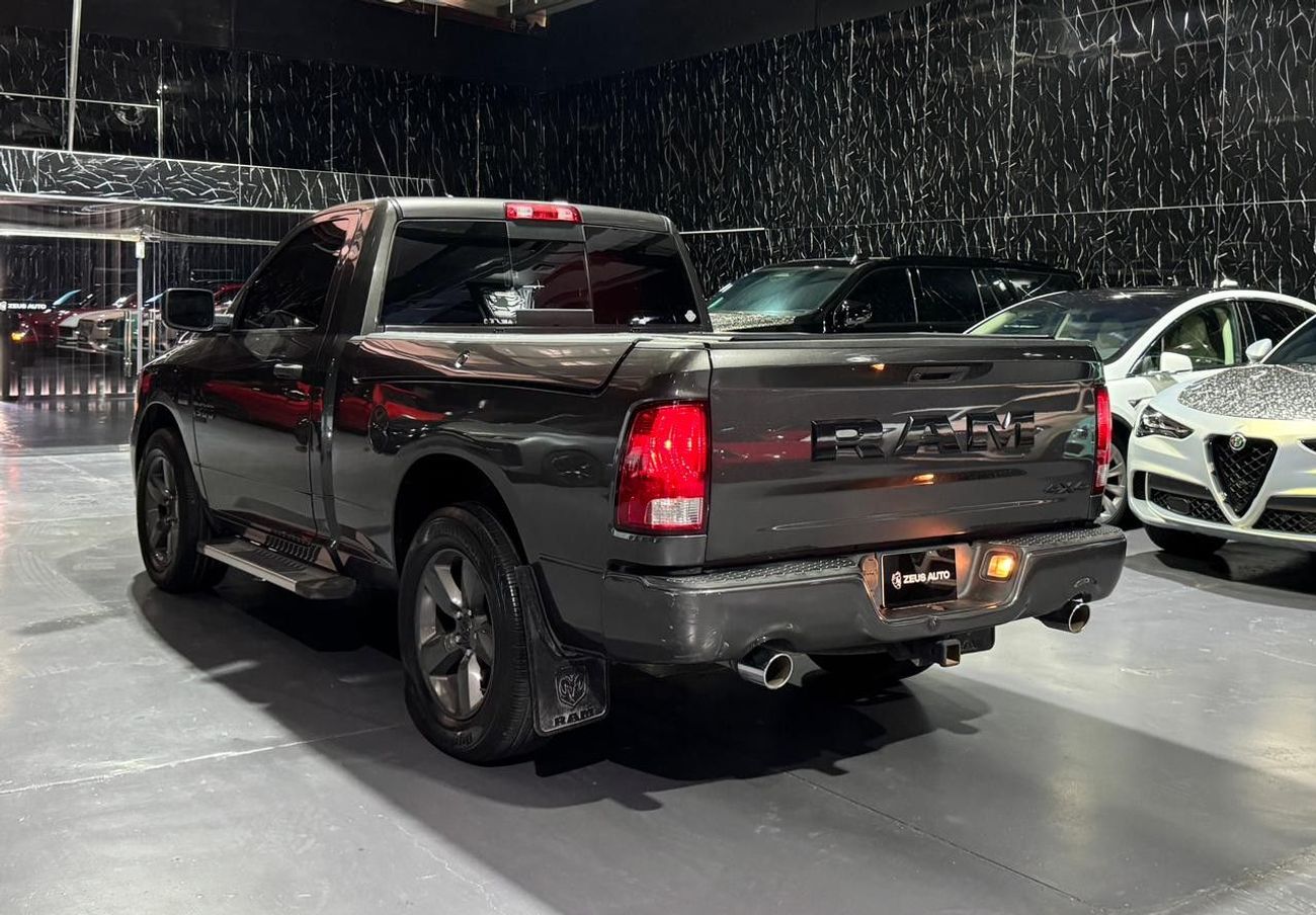 Dodge RAM 1500 Regular Cab  |  5.7 L HEMI V8 VVT | 8 Speed | GCC |
