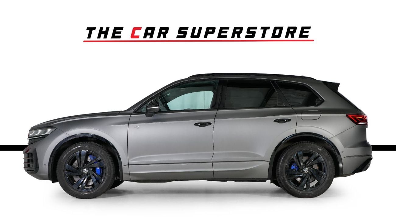 Volkswagen Touareg R-LINE eHybrid | European Spec | Full Option