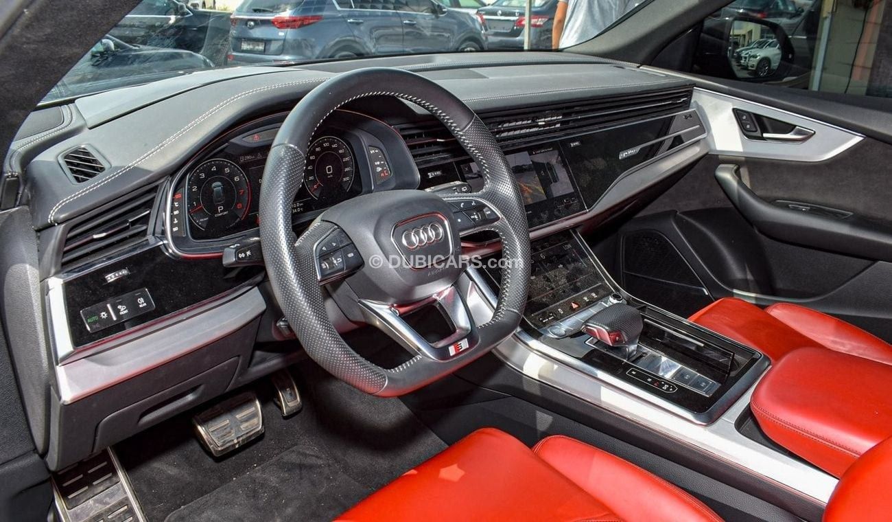 Audi Q8 55 TFSI quattro