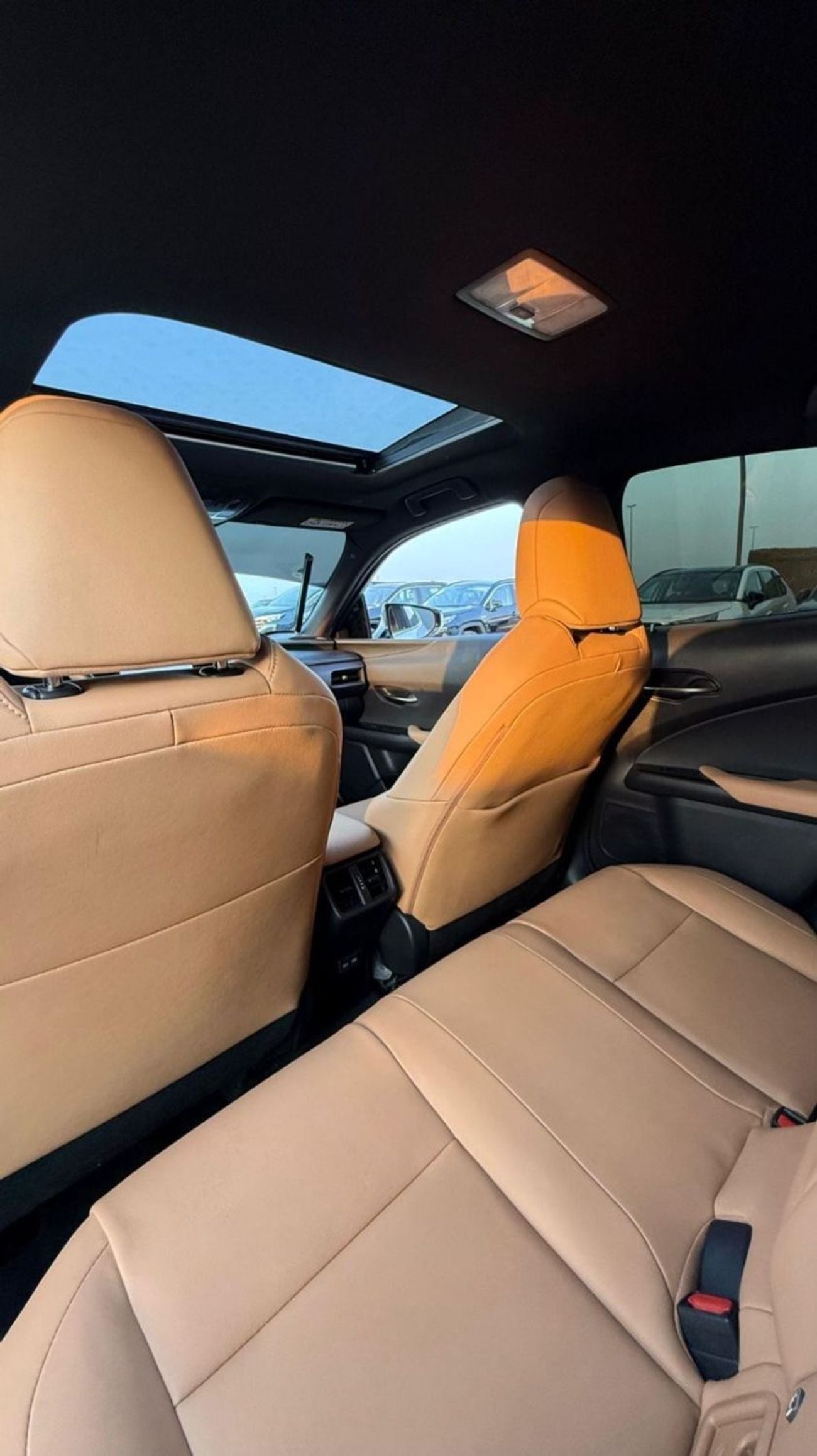 Lexus UX200 ELEGANT